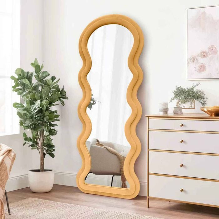 Wavy Edge Mirror Velvet