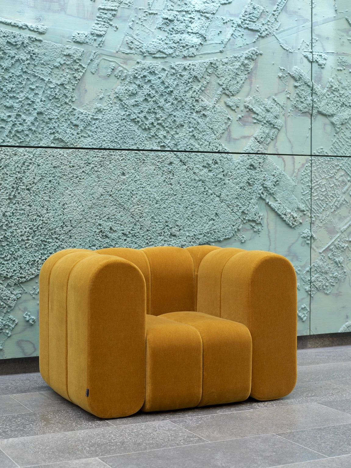 Modern Tufted Velvet 3-Seater Loveseat Sofa